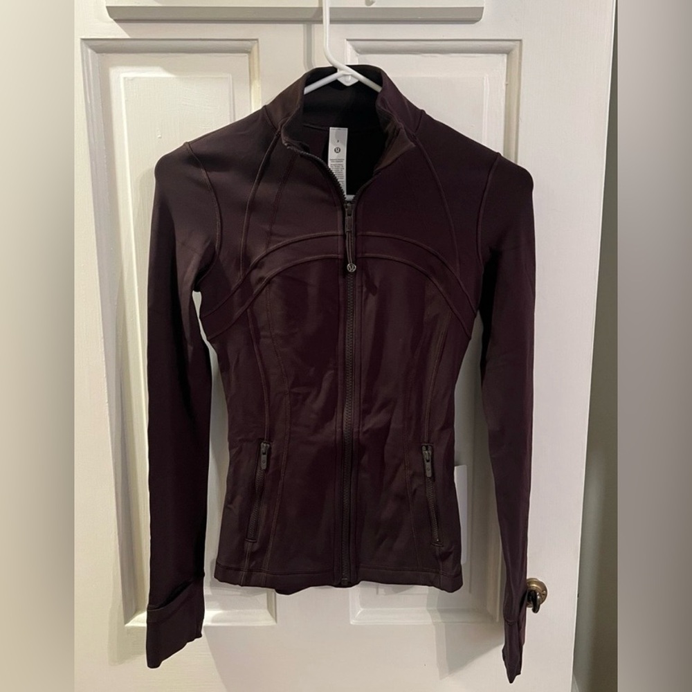 NWT Lululemon Define Jacket Nulu Sequoia SIZE 2